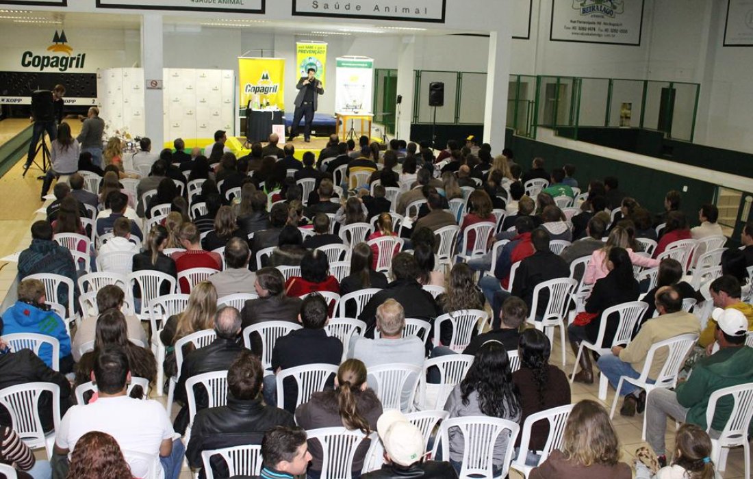 Show de m&aacute;gica marca encerramento da Sipat