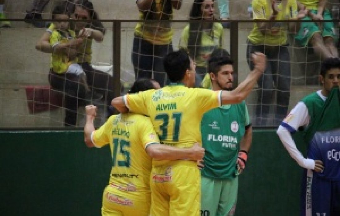 Copagril vence o Floripa por 3x2 em casa