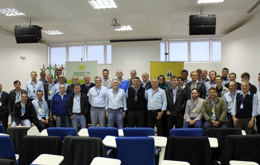 Gerentes e encarregados t&ecirc;m nova etapa do curso de Gestores Cooperativistas
