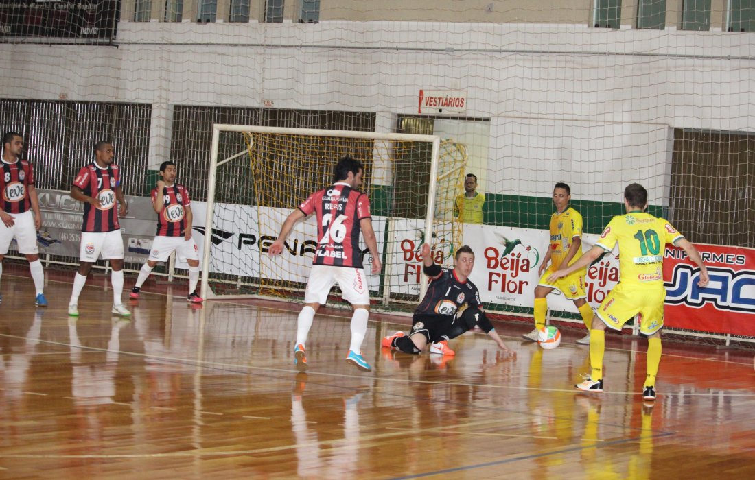 Copagril vence o Guarapuava e se iguala a Cascavel na lideran&ccedil;a da Chave Ouro