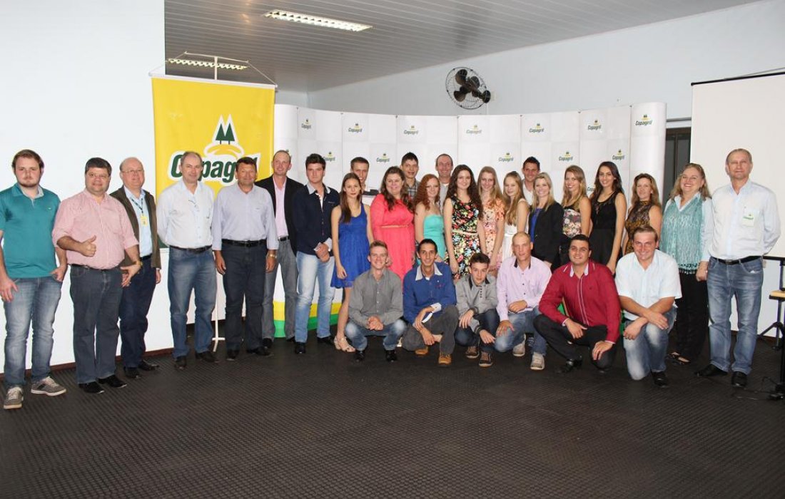 Formatura do Curso de Lideran&ccedil;a Jovem &eacute; marcada por emo&ccedil;&atilde;o