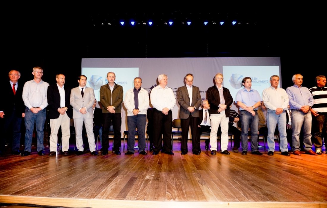 Cooperativas aderem ao Programa Oeste em Desenvolvimento