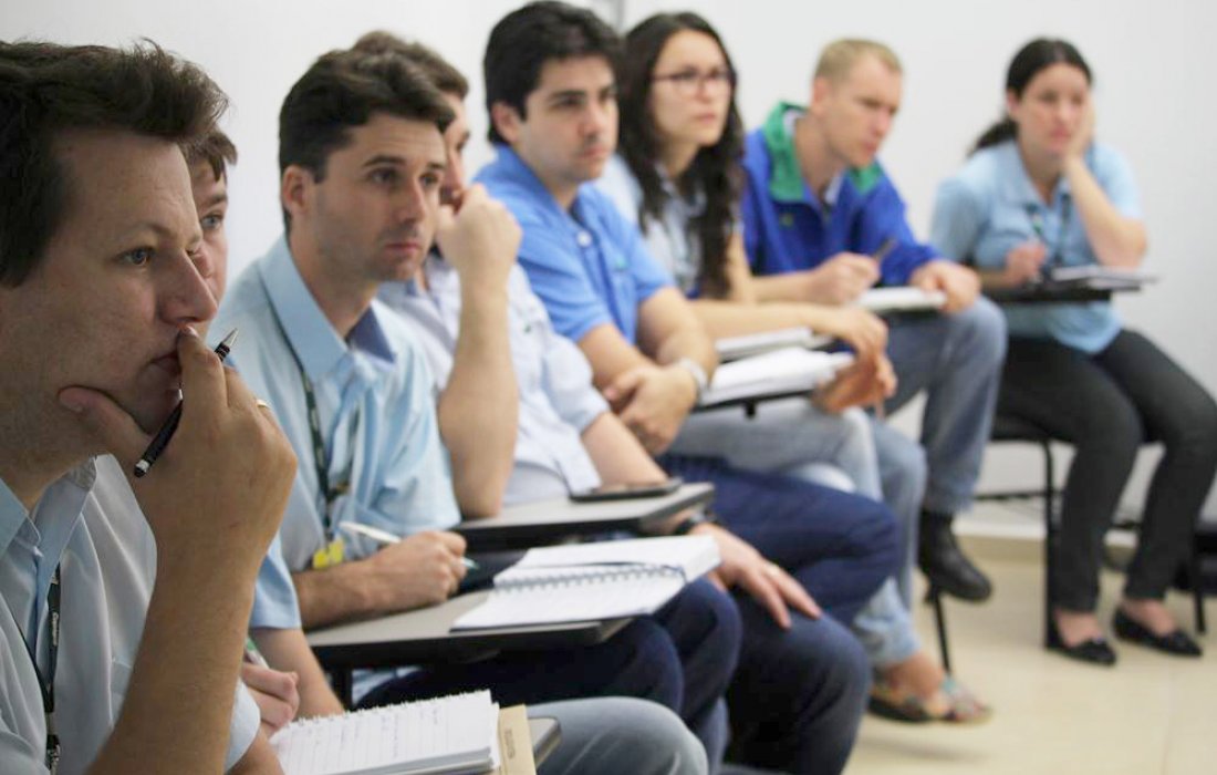Treinamentos enfocam produ&ccedil;&atilde;o de ra&ccedil;&otilde;es de qualidade na Copagril