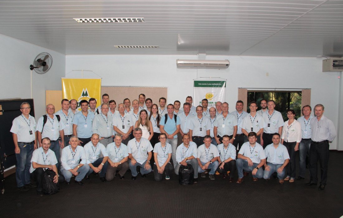 Copagril capacita primeira turma de gestores de cooperativas do Paran&aacute; 
