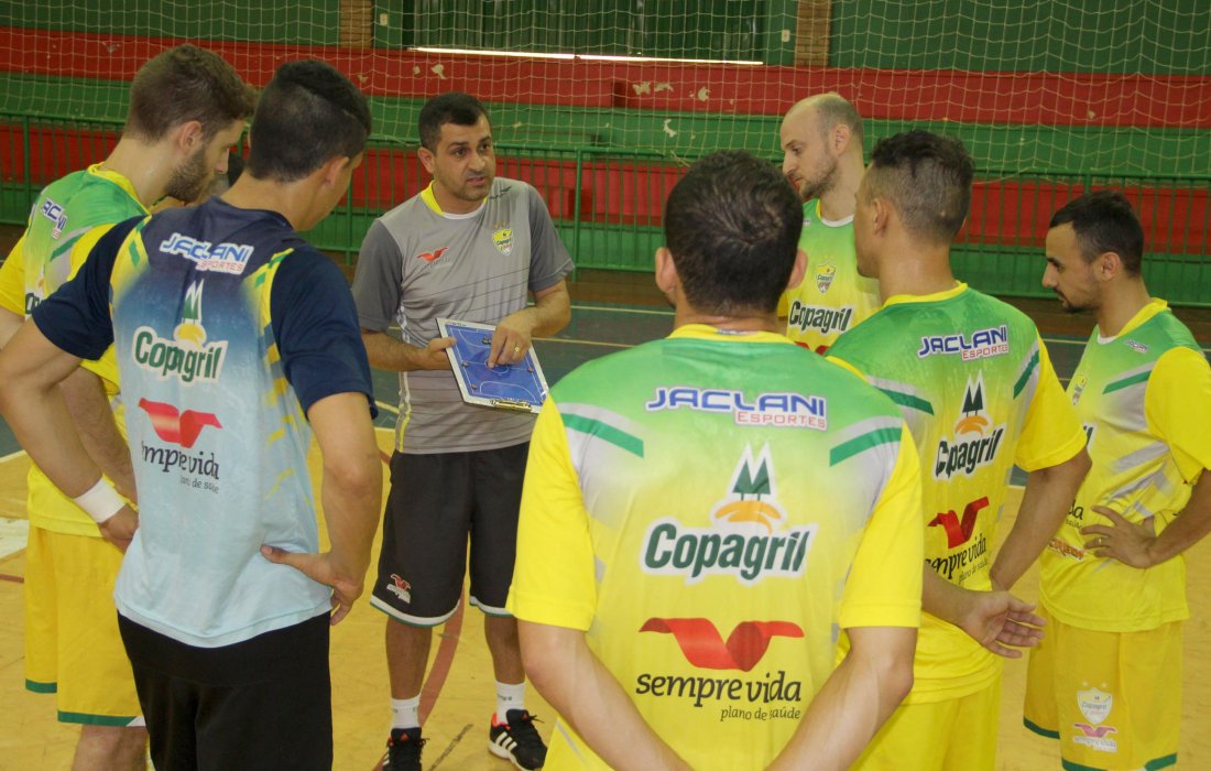 Copagril Futsal vai confiante para encarar o Paranava&iacute;