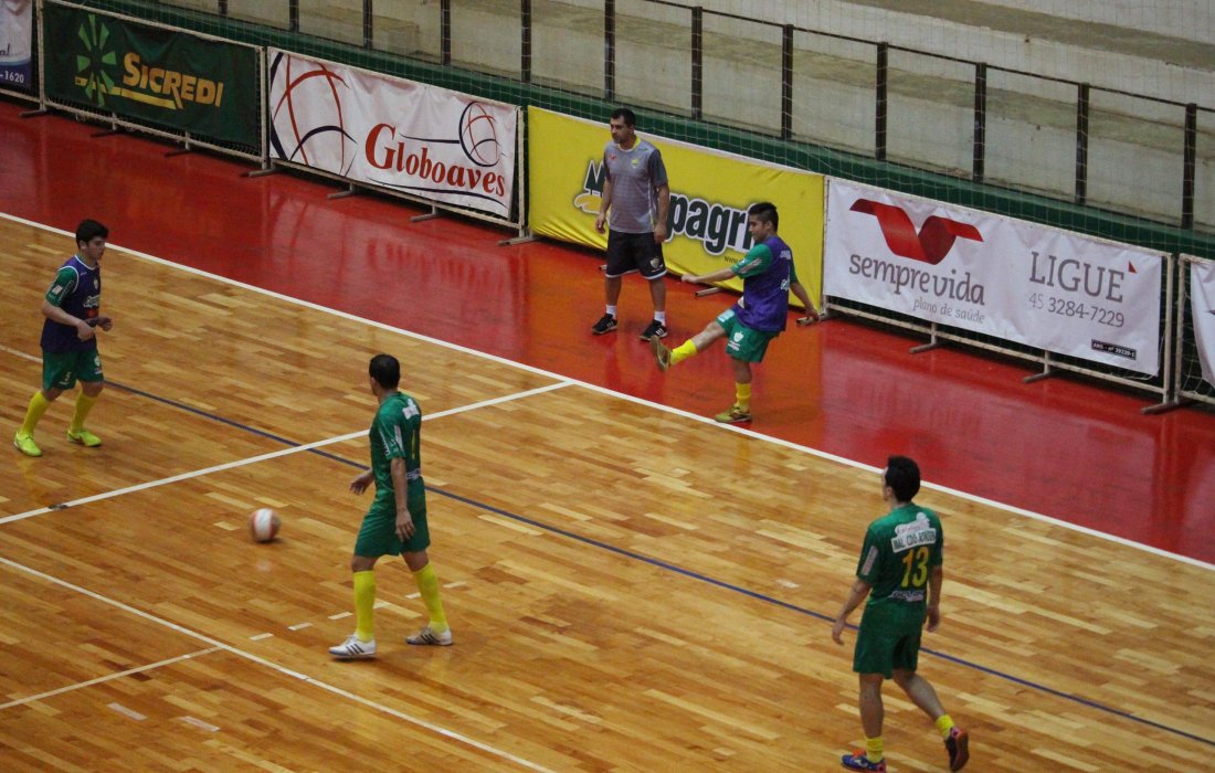 Copagril Futsal manter&aacute; a comiss&atilde;o t&eacute;cnica para temporada 2016