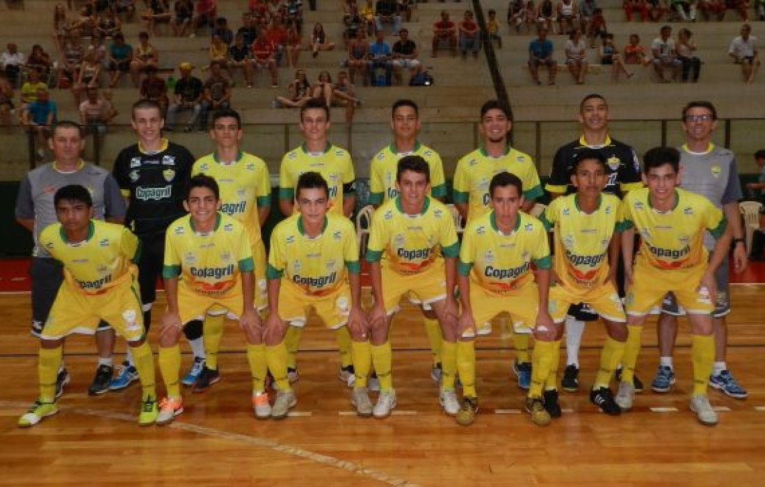 Sub-17 da Copagril vai a Campo Mour&atilde;o em busca do t&iacute;tulo da Ta&ccedil;a Paran&aacute;