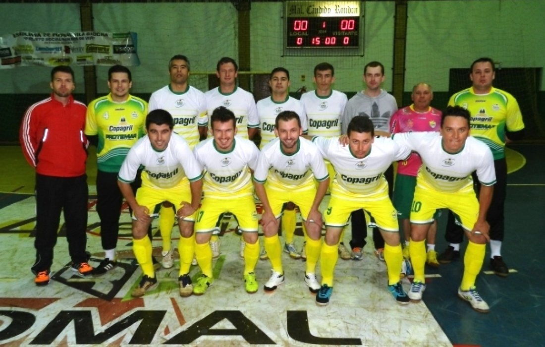 AACC/Copagril est&aacute; a uma vit&oacute;ria da final do Campeonato Municipal de Futsal