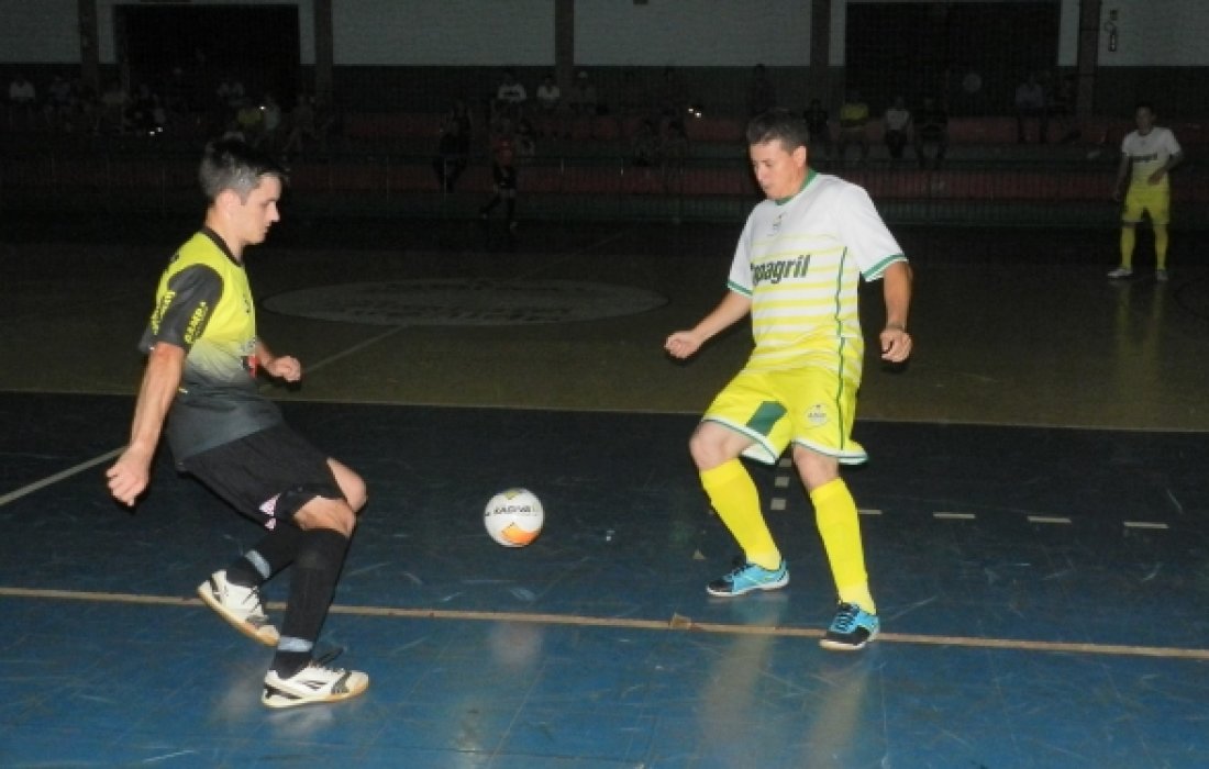 AACC e Sub-17 da Copagril decidem o Municipal de Futsal 2015