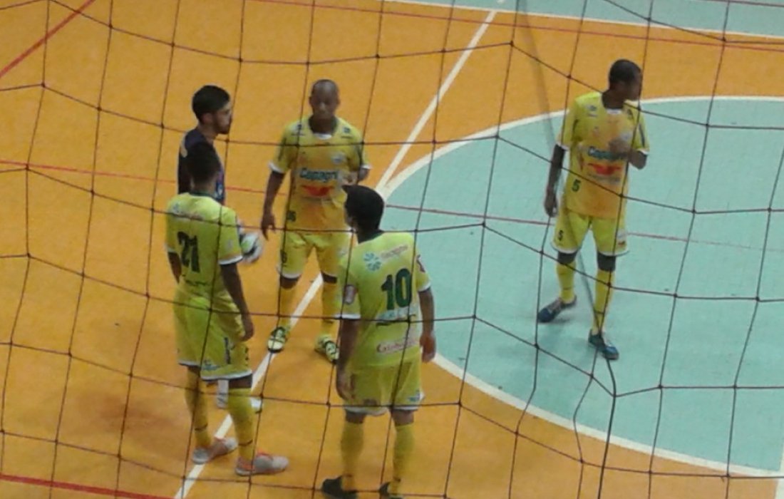 Copagril marca 13 gols em amistoso contra Mercedes