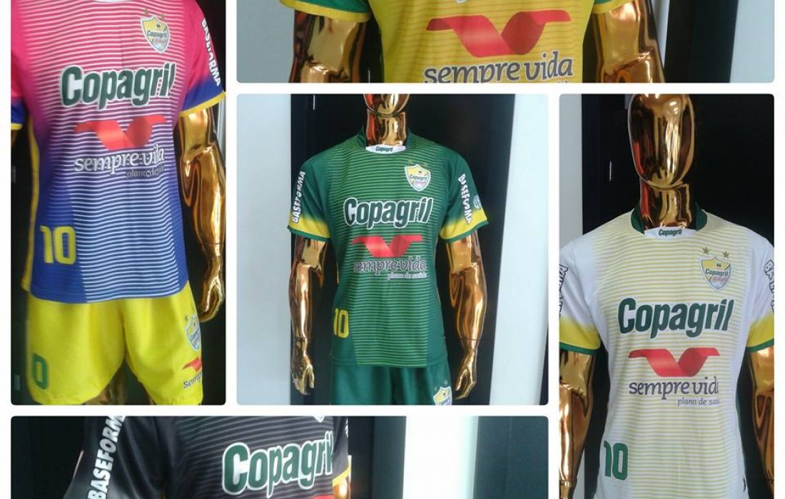 Torcedores j&aacute; podem comprar novo modelo de camisa da equipe Copagril Futsal