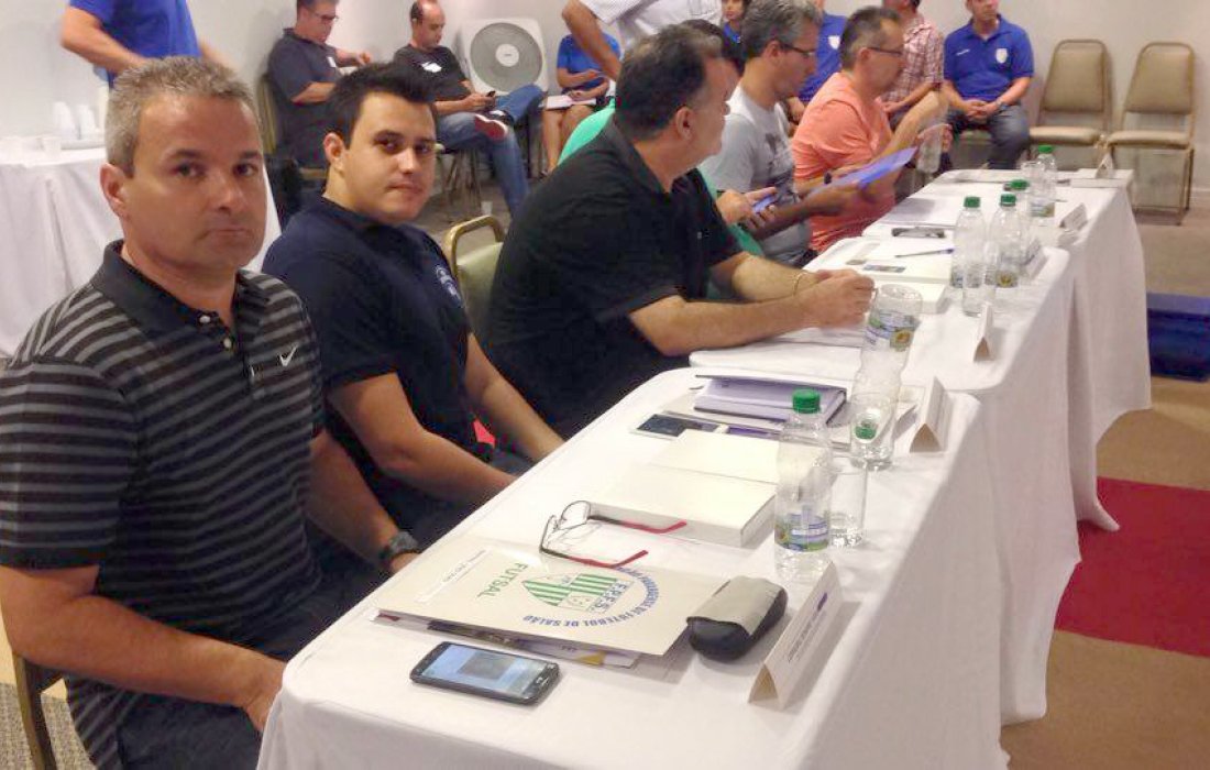 Confirmadas 12 equipes para a S&eacute;rie Ouro do Paranaense de Futsal