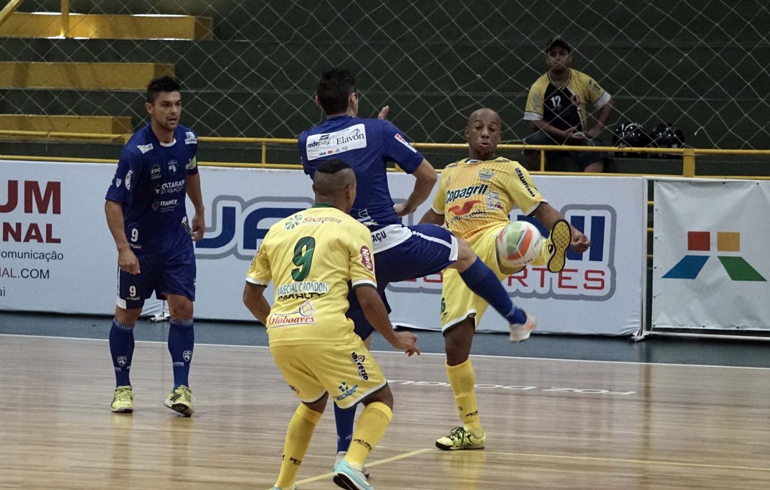 Copagril supera Foz novamente em jogo-treino: 6x0