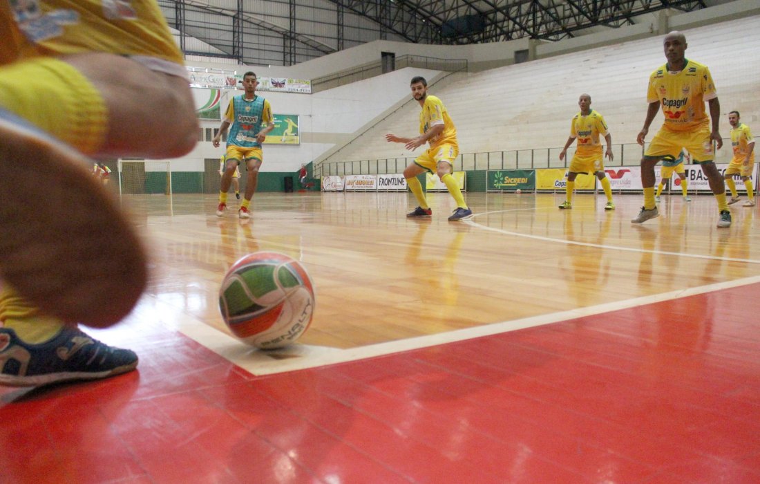 Copagril Futsal e Cascavel duelam hoje na 2&ordf; rodada do Paranaense