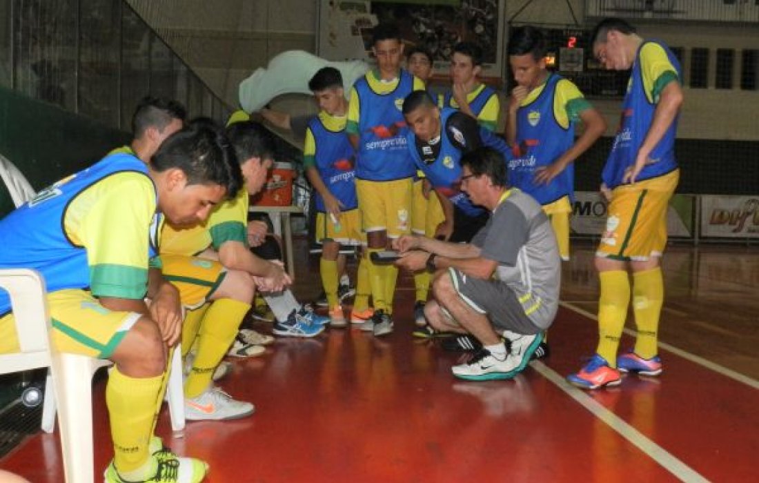 Futsal sub-17 da Copagril estreia com empate na Copa Marechal