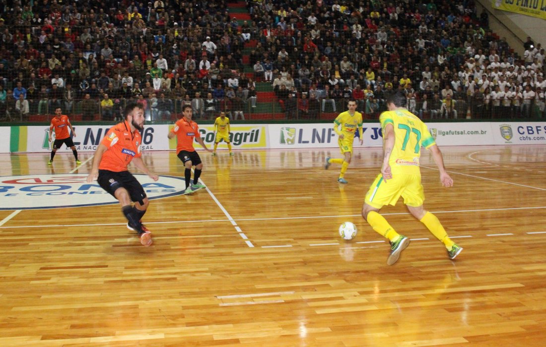 Copagril Futsal vence ACBF/Carlos Barbosa e vai a 10 pontos na Liga Nacional