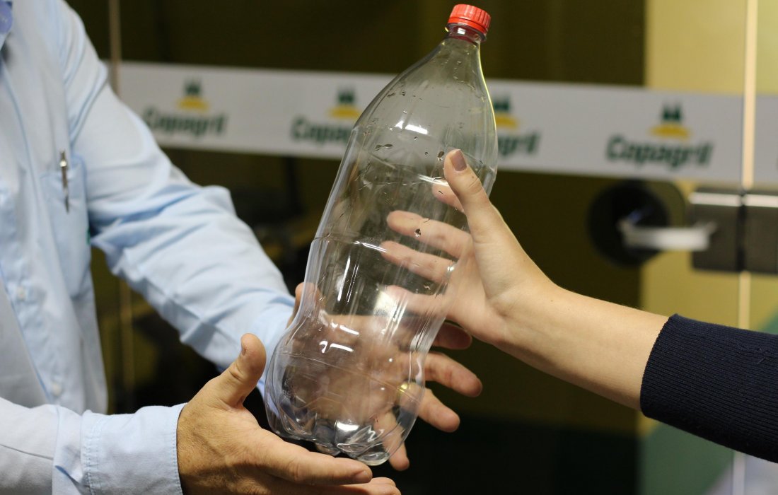 Copagril lan&ccedil;ar&aacute; campanha de coleta de garrafas pet