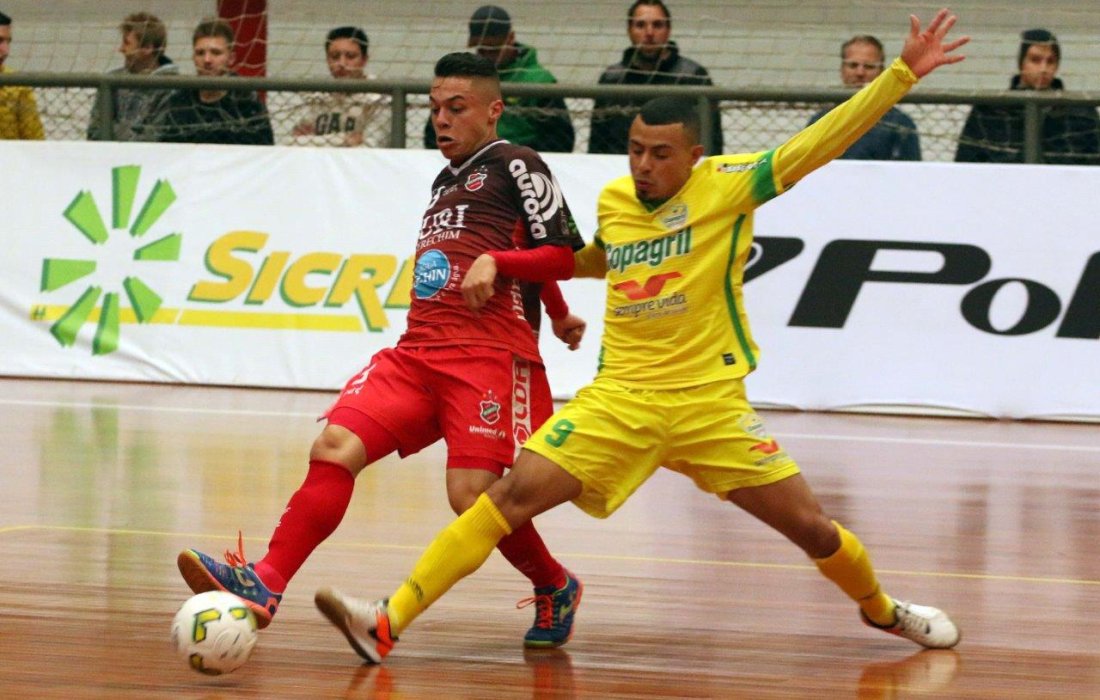 Copagril Futsal assume a lideran&ccedil;a da Liga Nacional