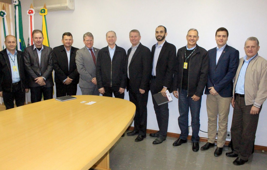 Copagril recebe comitiva do consulado da Dinamarca