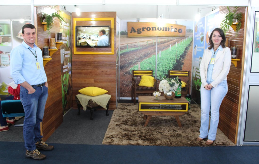 Setor Agron&ocirc;mico da Copagril apresenta na Expo Rondon a import&acirc;ncia da qualidade de semente