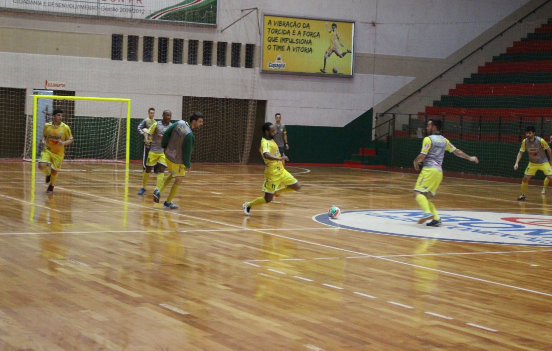  Copagril Futsal enfrenta Ponta Grossa em busca da lideran&ccedil;a da Chave Ouro