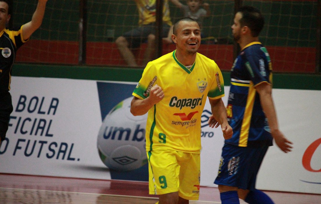 Copagril encerra primeira fase da Liga Nacional com vit&oacute;ria