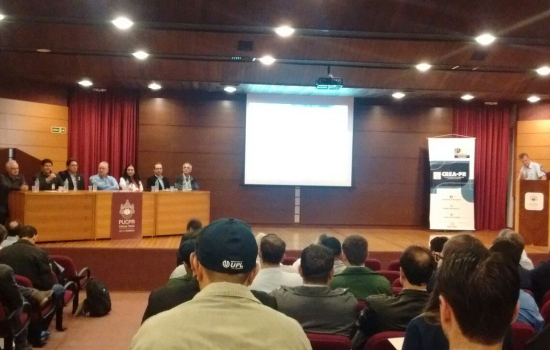 Profissionais da Copagril participam de evento do Crea-PR sobre receitu&aacute;rio agron&ocirc;mico