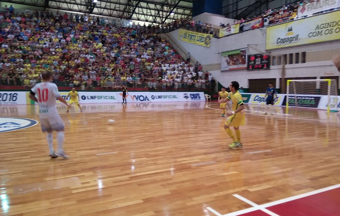 Copagril elimina o Floripa e conquista classifica&ccedil;&atilde;o &agrave; semifinal da Liga Nacional