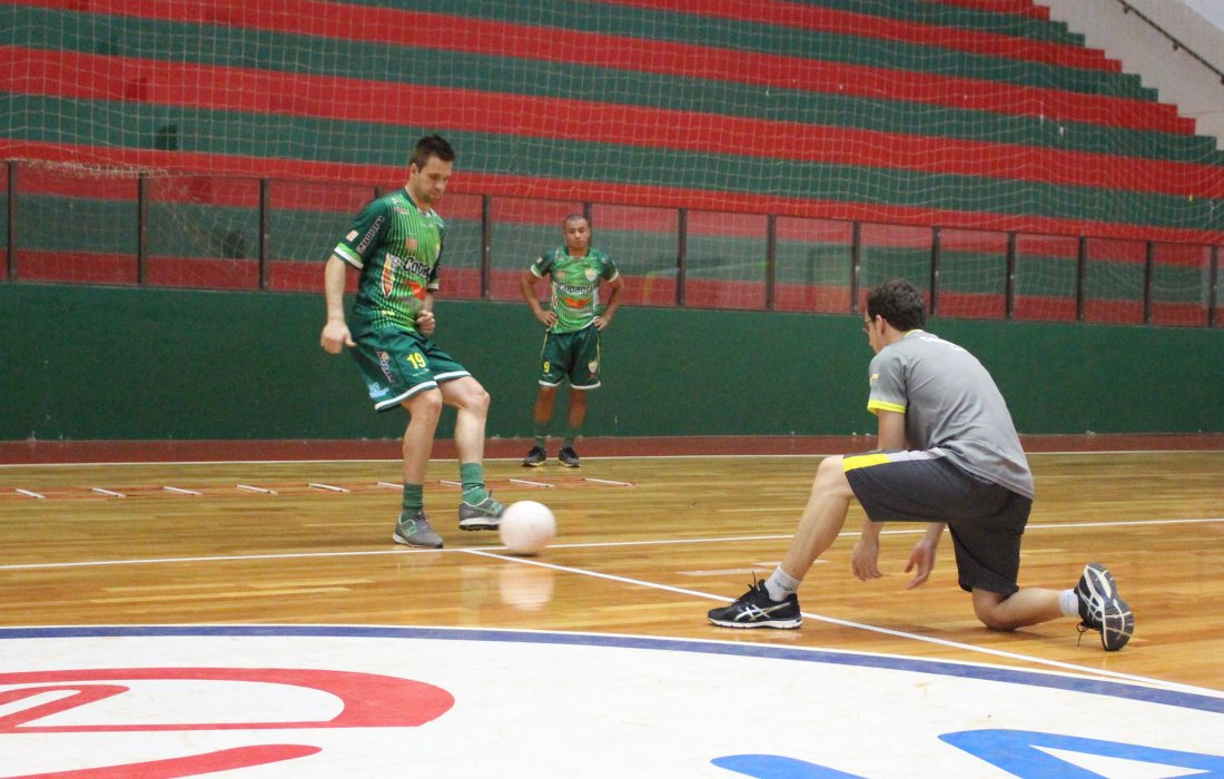 Copagril Futsal se prepara para encarar o Magnus na pr&oacute;xima segunda-feira