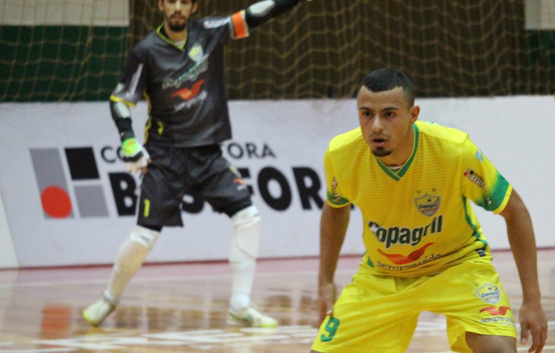 Atletas da Copagril v&atilde;o jogar pela Sele&ccedil;&atilde;o Brasileira de Futsal no domingo