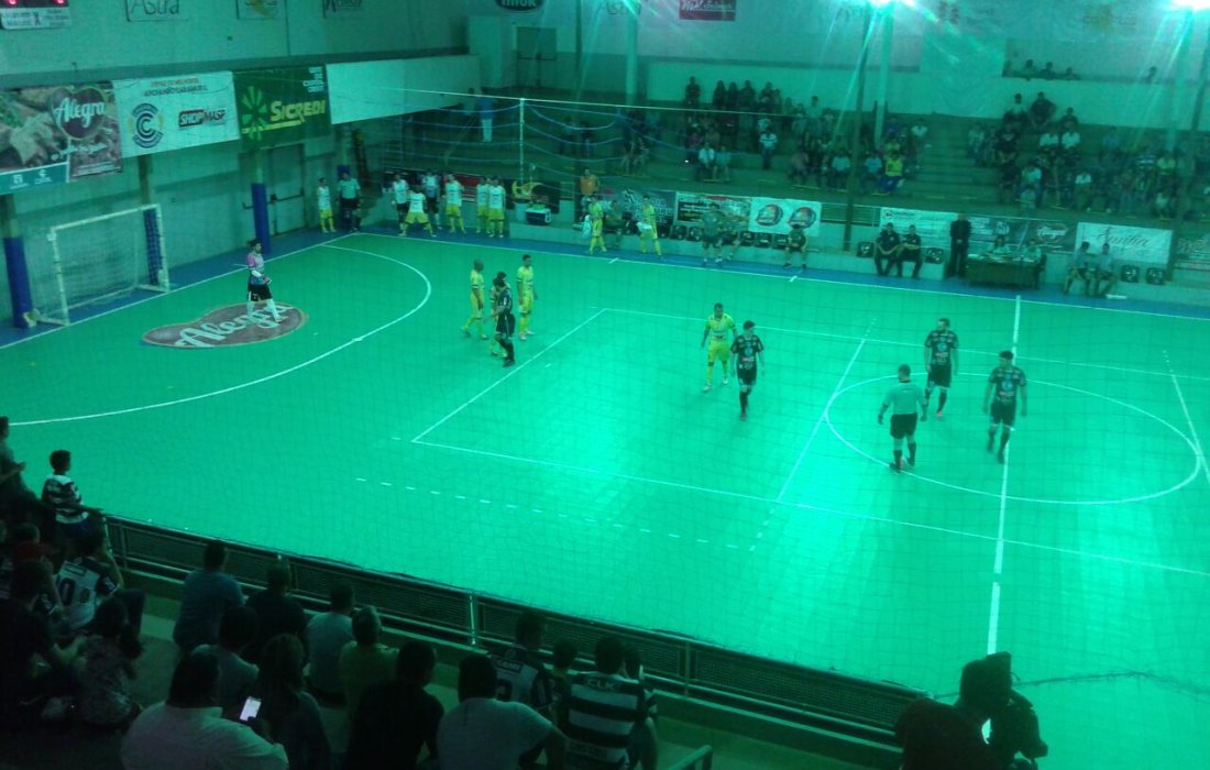 Copagril e Caramuru empatam em 2x2 no jogo de ida das quartas de final da Chave Ouro