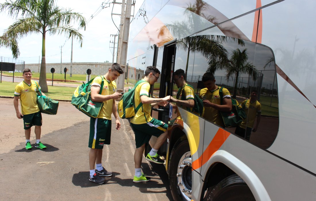 Copagril embarca rumo a Guarapuava para disputar a semifinal da Chave Ouro