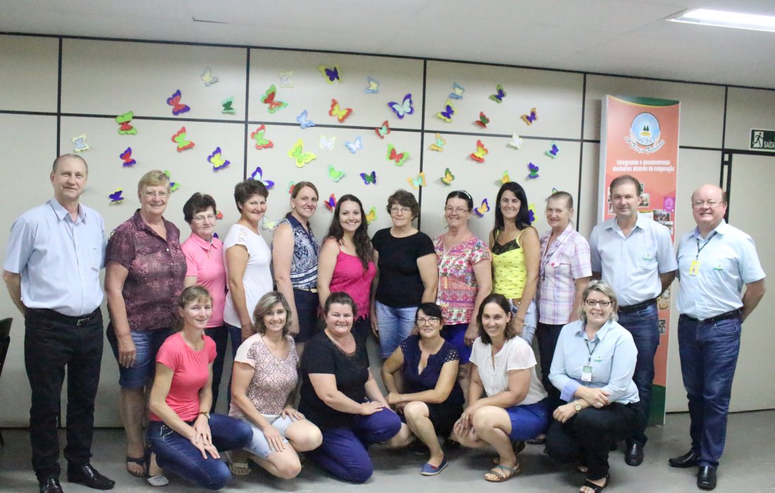 Associa&ccedil;&atilde;o dos Comit&ecirc;s Femininos da Copagril define nova diretoria