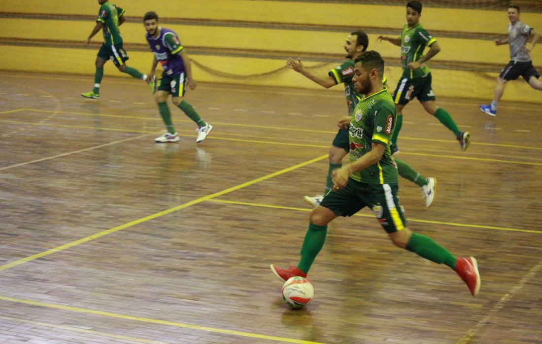 Equipe Copagril Futsal realiza prepara&ccedil;&atilde;o f&iacute;sica, t&aacute;tica e psicol&oacute;gica visando &agrave; Ta&ccedil;a Brasil 2017