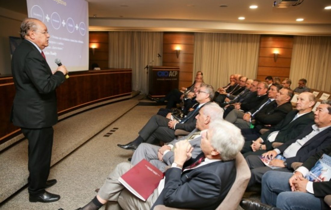 Lideran&ccedil;as cooperativistas debatem proposta de Reforma Tribut&aacute;ria do deputado Hauly