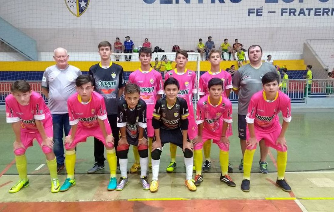 Escolinhas de Futsal da AACC estreiam com vit&oacute;rias na Copa La Salle de Futsal