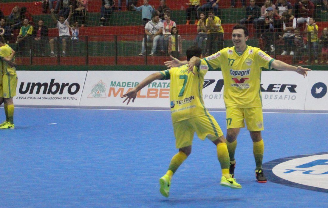 Copagril Futsal estreia com vit&oacute;ria em casa contra Guarapuava