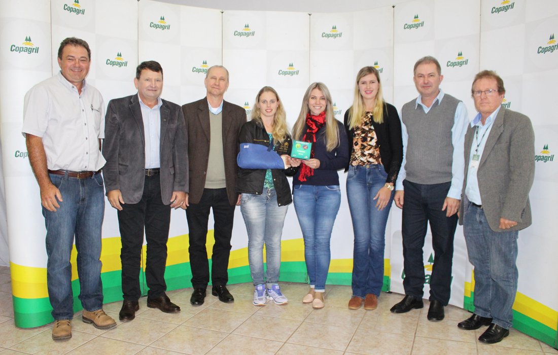 Copagril premia vencedores do Concurso de Projetos Agr&iacute;colas 2017
