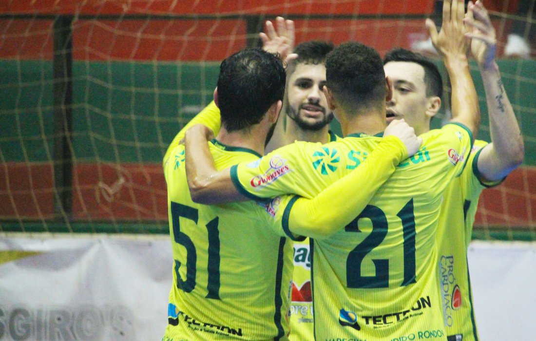 Copagril Futsal vence em casa e sem tempo para descanso vai a Santa Catarina enfrentar o Conc&oacute;rdia