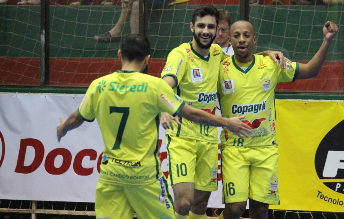 Copagril Futsal vence de virada o Marreco e fica entre os 4 primeiros do Paranaense S&eacute;rie Ouro