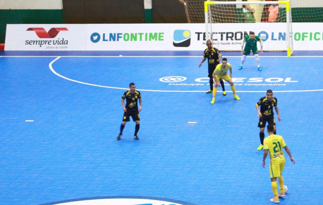 Copagril Futsal recebe Assoeva para primeiro confronto do mata-mata da LNF