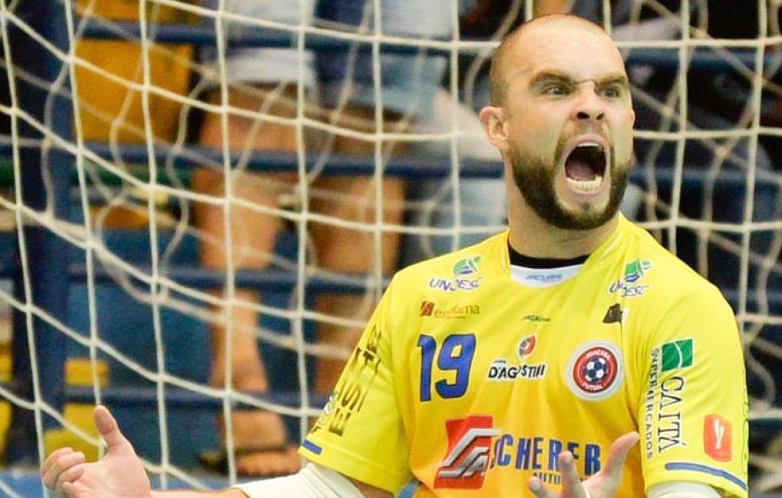Copagril Futsal contrata o goleiro Rennan Cabral e fecha equipe para a temporada 2018