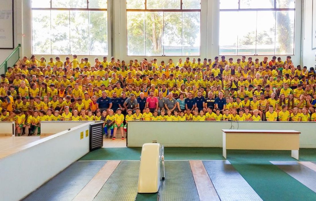 Encontro de encerramento anual re&uacute;ne mais de 300 crian&ccedil;as na AACC