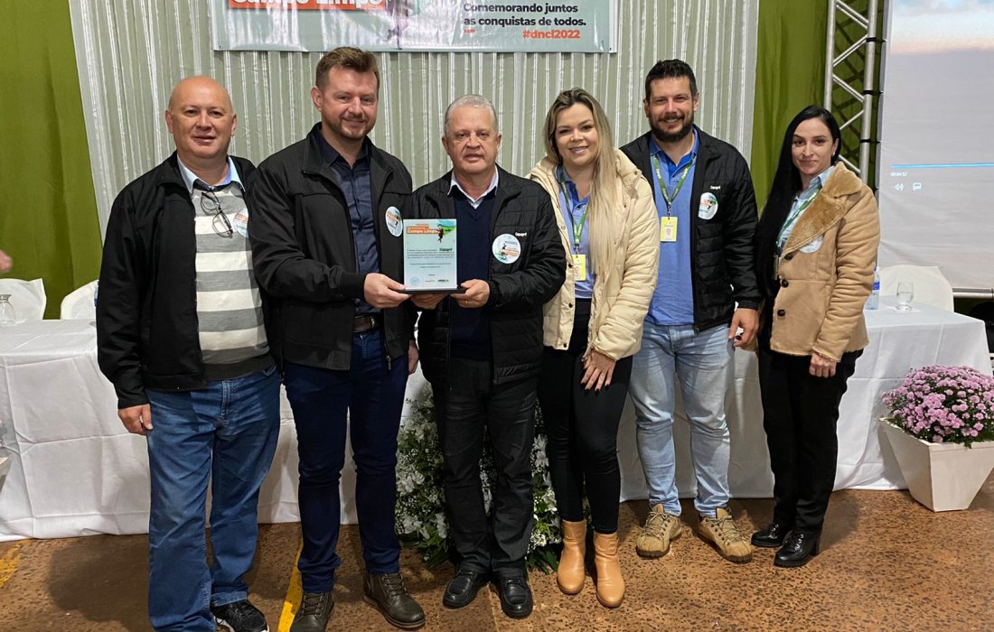 Hoje &eacute; o Dia Nacional do Campo Limpo.