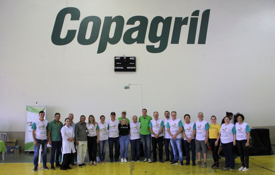 Dia C re&uacute;ne cooperativas em prol da comunidade
