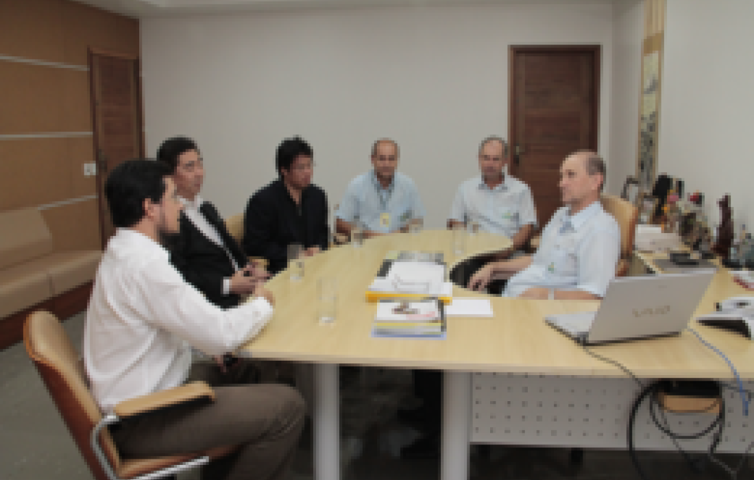 Clientes Japoneses visitam a Copagril