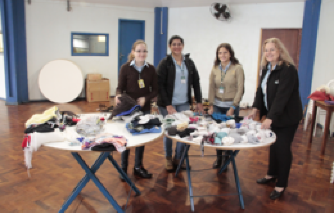 Campanha do Agasalho 2012 da AACC bate recorde de arrecada&ccedil;&atilde;o