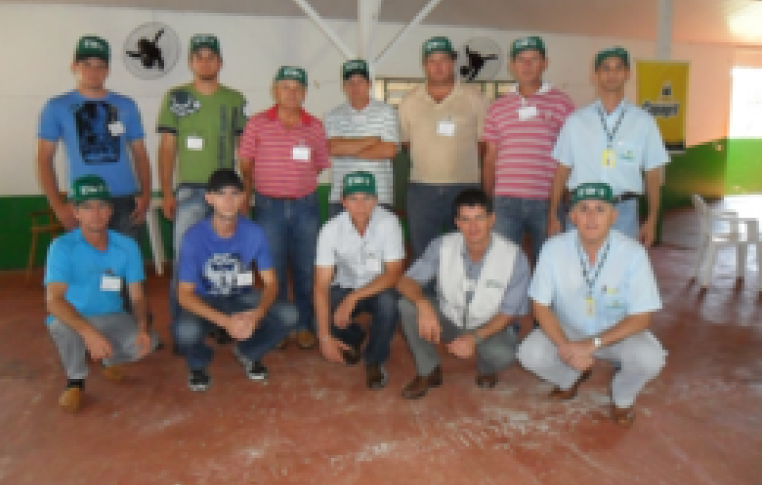 PLANTIO DIRETO - &Eacute; tema de treinamento para produtores da Copagril