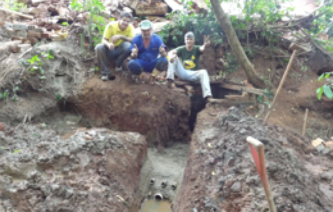 Projeto &Aacute;guas do Futuro: mais uma nascente recuperada!                              