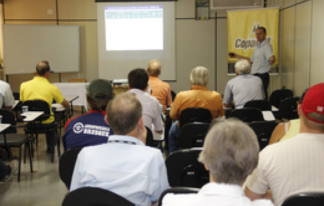 Diretoria executiva da Copagril realiza reuni&otilde;es de pr&eacute;-assembleia com cooperados                   